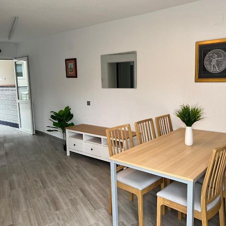 Habitacion Doble Con Bano Compartido En Pozuelo Dentro De Casa Tipo Boutique Pozuelo de Alarcon Bagian luar foto