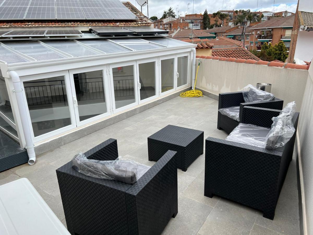 Habitacion Doble Con Bano Compartido En Pozuelo Dentro De Casa Tipo Boutique Pozuelo de Alarcon Bagian luar foto
